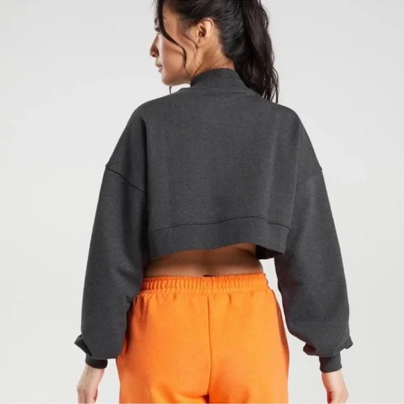 Gymshark Rest Day Gray Cropped Sweatshirt - Picture 2 of 8